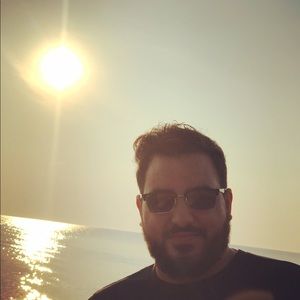 Meet your Posher, Abbas